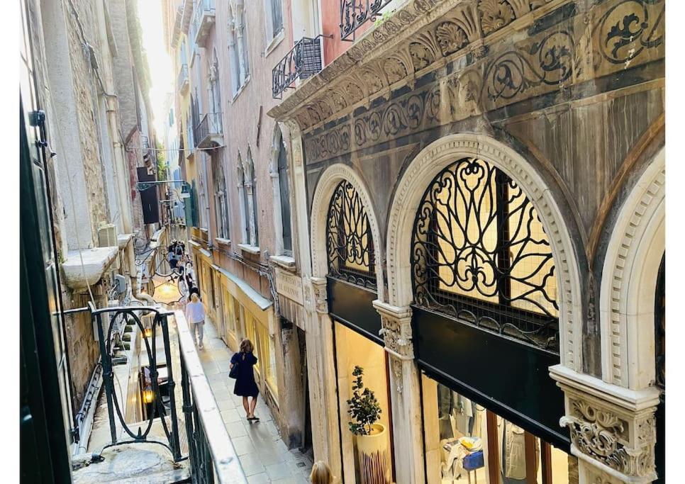 Sweet Time Venice, Luxury San Marco Frezzaria Apt! Εξωτερικό φωτογραφία