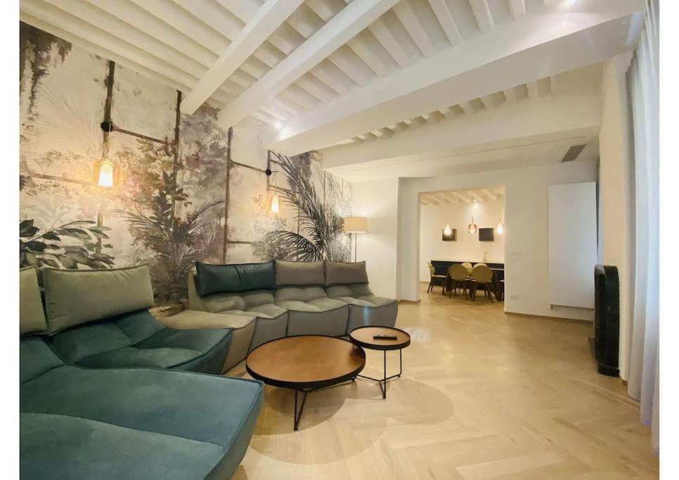 Sweet Time Venice, Luxury San Marco Frezzaria Apt! Εξωτερικό φωτογραφία