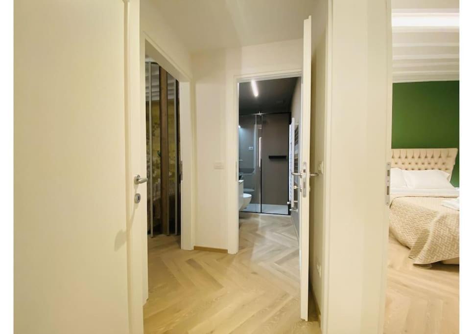 Sweet Time Venice, Luxury San Marco Frezzaria Apt! Εξωτερικό φωτογραφία