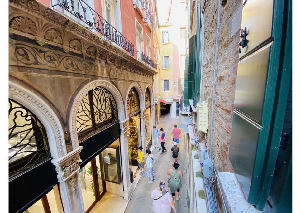 Sweet Time Venice, Luxury San Marco Frezzaria Apt! Εξωτερικό φωτογραφία